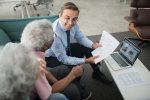 Pouvoir d’achat : 1 senior sur 3 ne part pas en vacances pour des raisons économiques